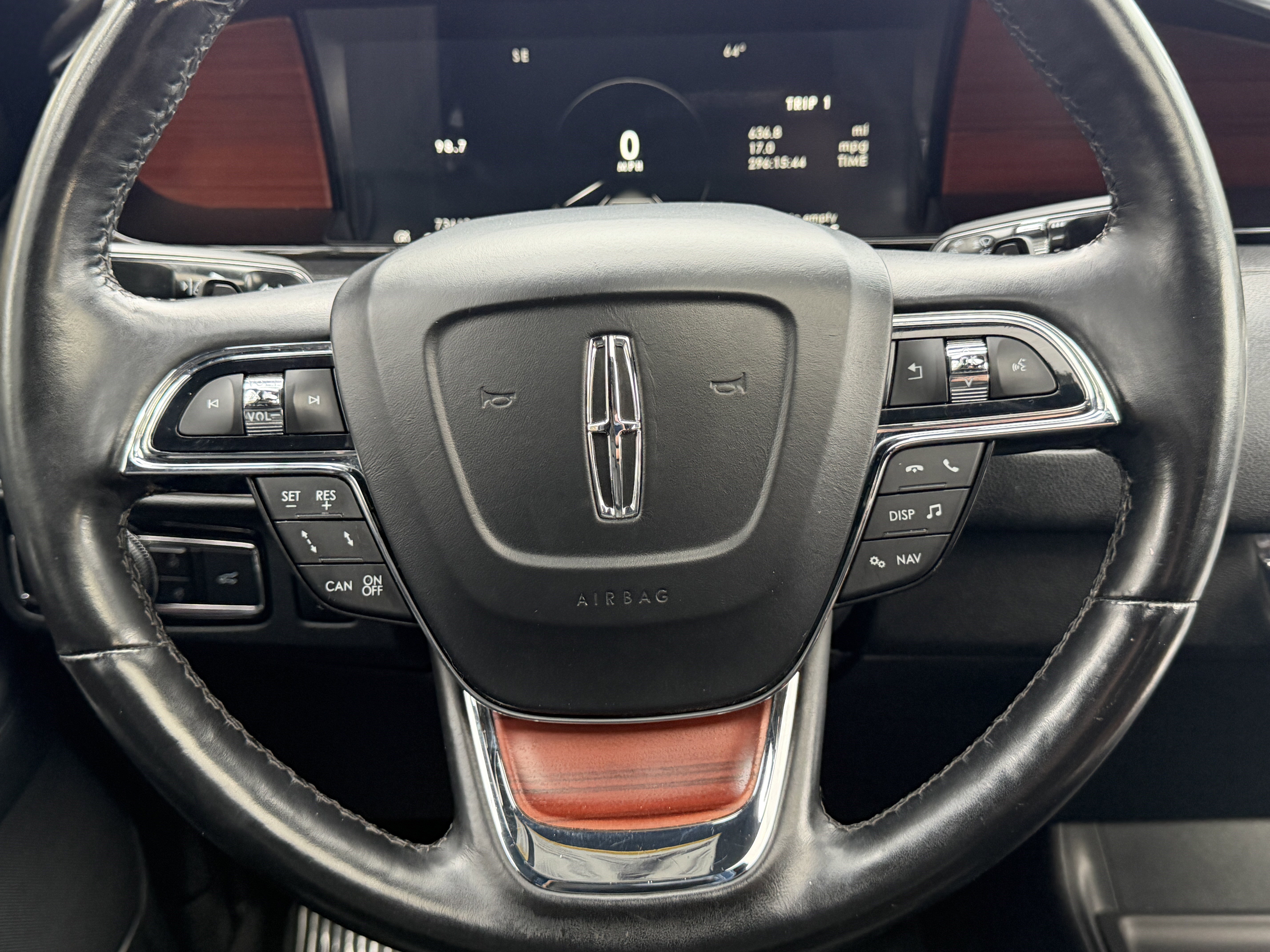 Used 2021 Lincoln Navigator Reserve image 36