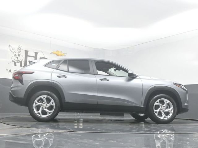 New 2026 Chevrolet Trax LS image 31