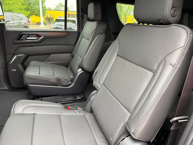 New 2026 GMC Yukon XL Denali AWD/4WD image 19