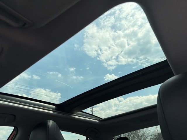 Used 2022 Toyota Camry XSE image 29