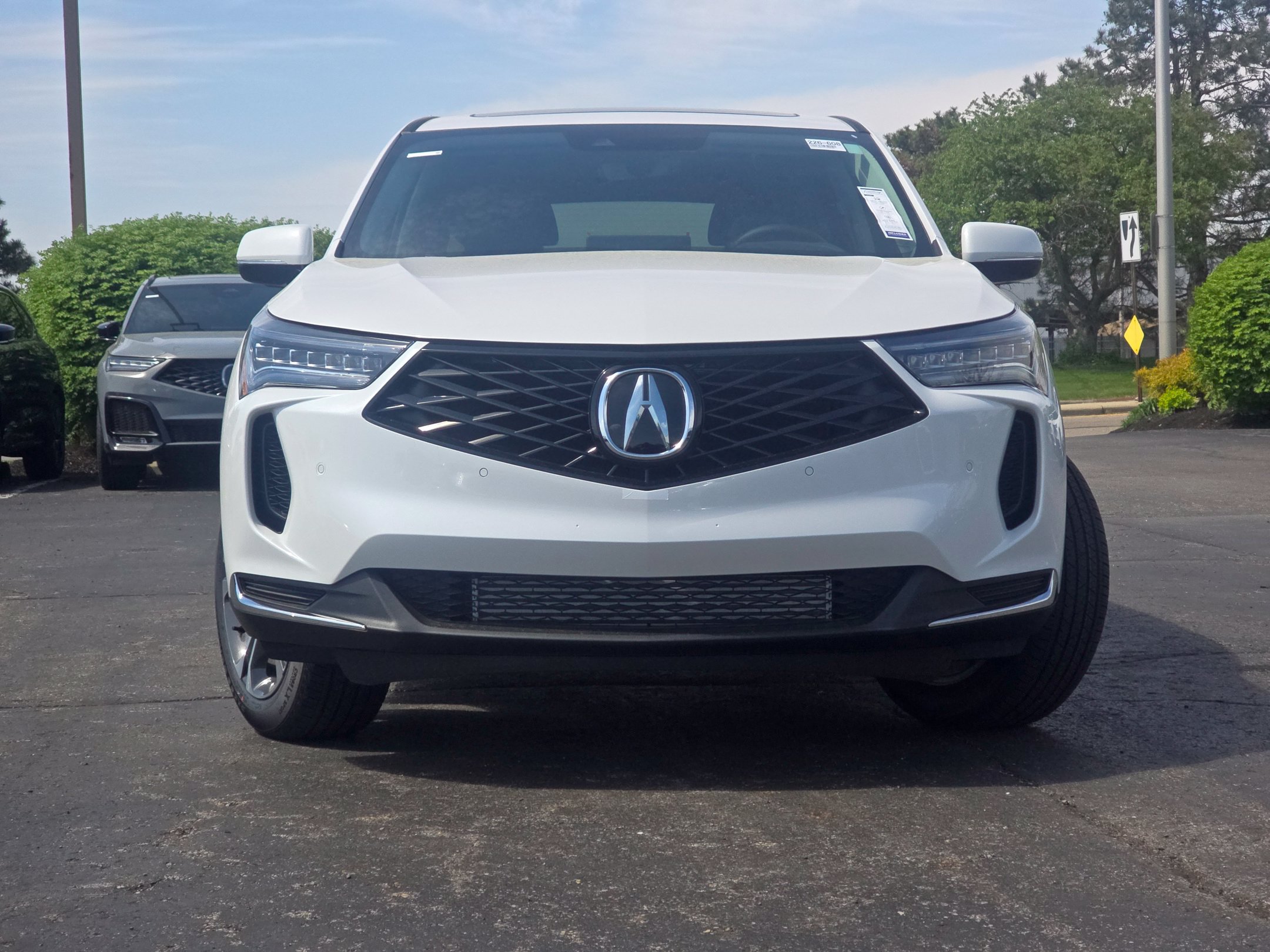 New 2026 Acura RDX w/ Technology Package AWD/4WD image 2