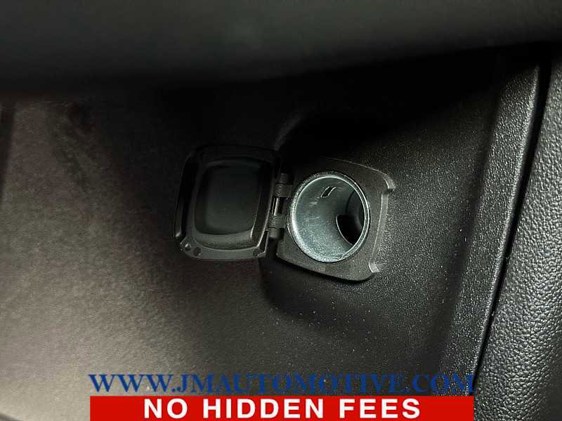 Used 2022 Cadillac XT5 Luxury image 32