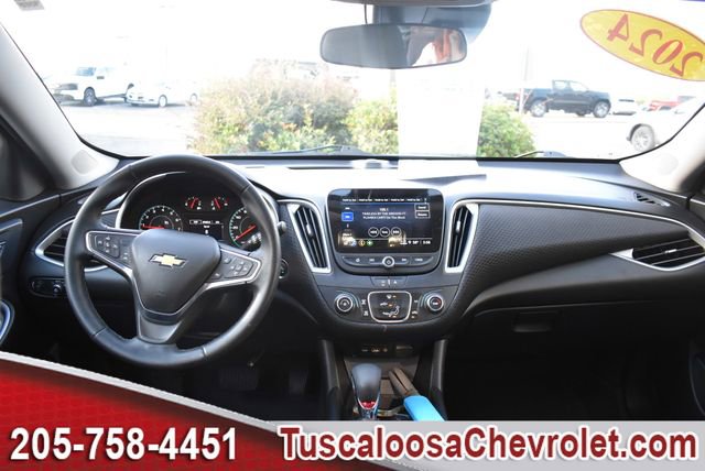 Used 2024 Chevrolet Malibu RS w/ LPO, Floor Liner Package image 3