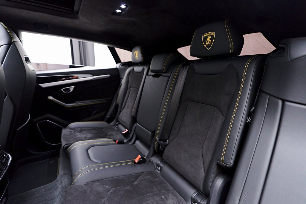 Used 2021 Lamborghini Urus image 49