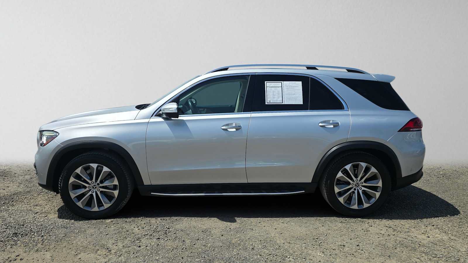 Certified 2020 Mercedes-Benz GLE 350 w/ Premium Package image 6