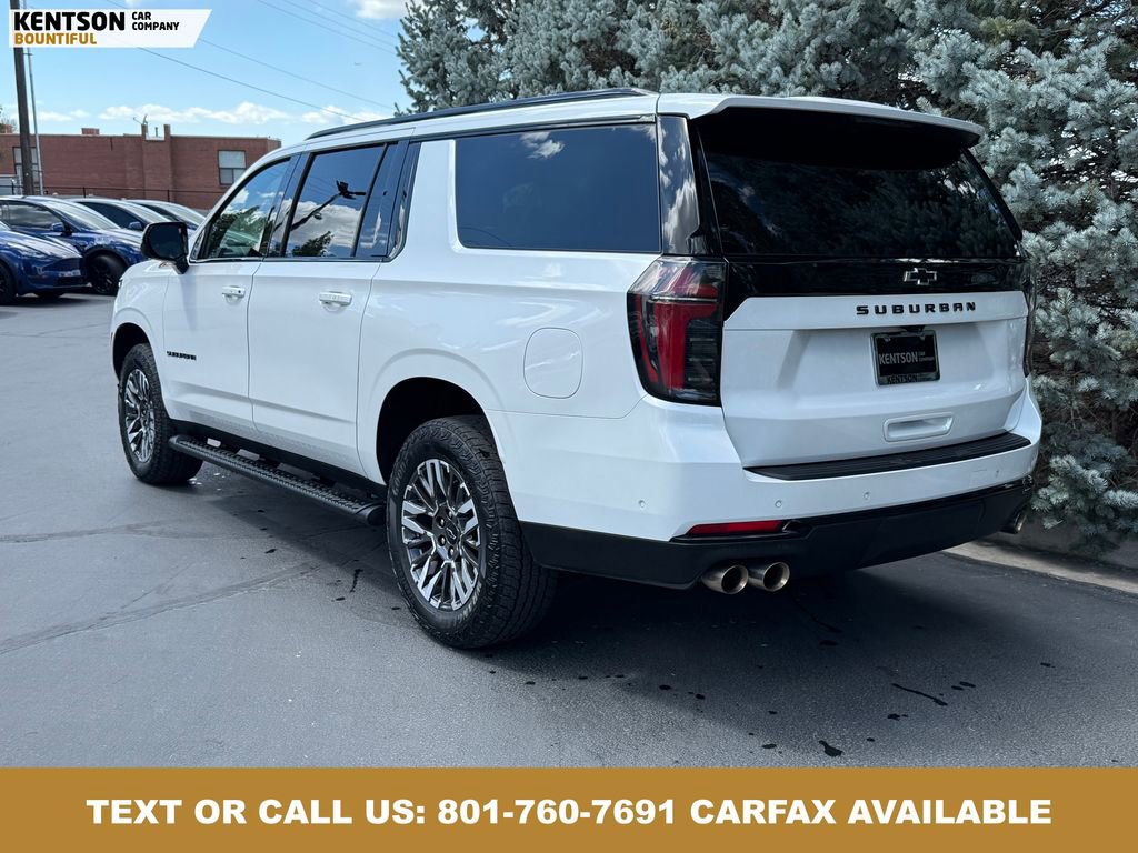 Used 2025 Chevrolet Suburban Z71 image 6