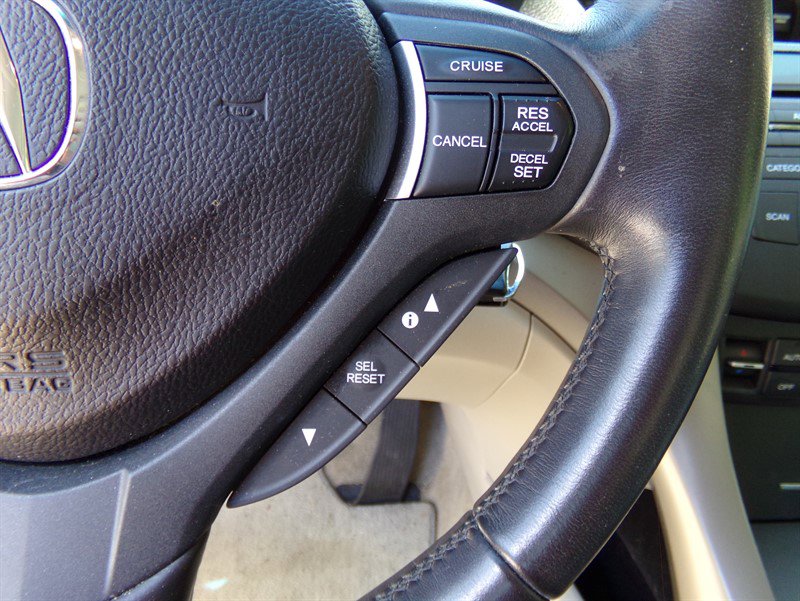 Used 2010 Acura TSX V6 Sedan FWD image 36