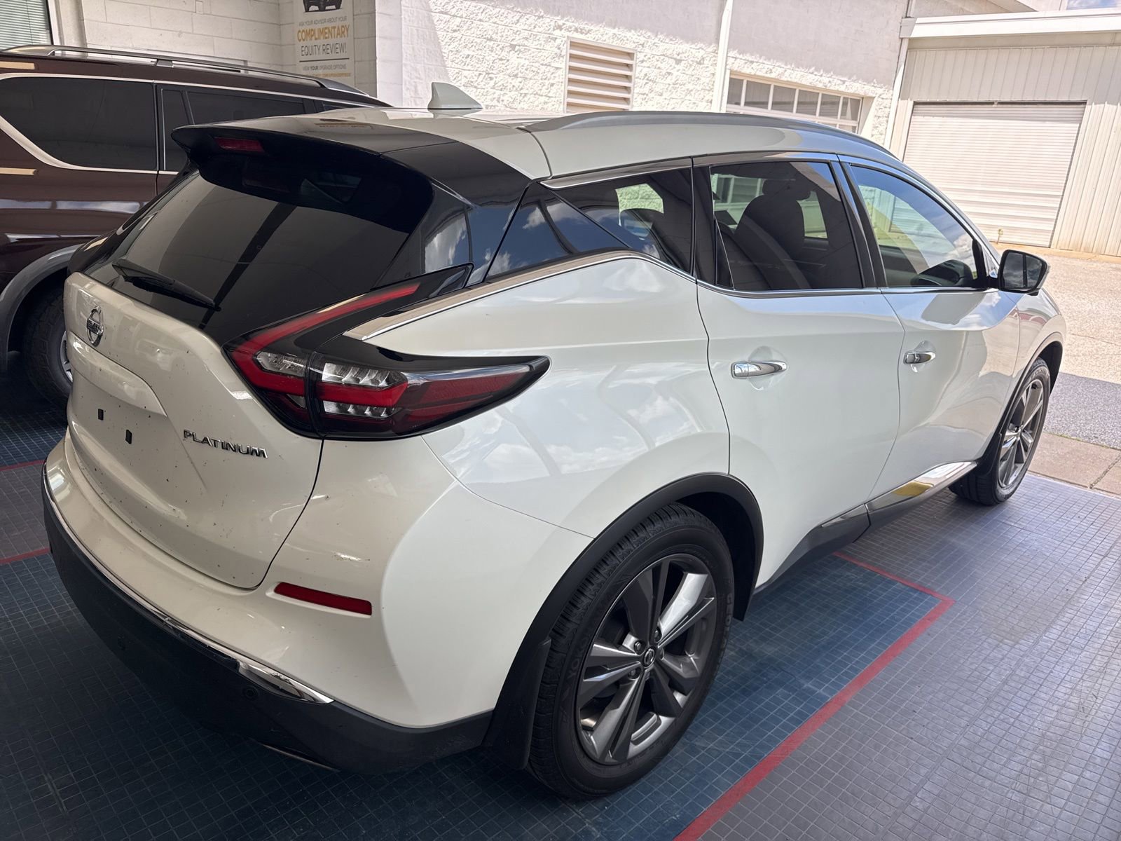 Used 2020 Nissan Murano Platinum FWD image 4