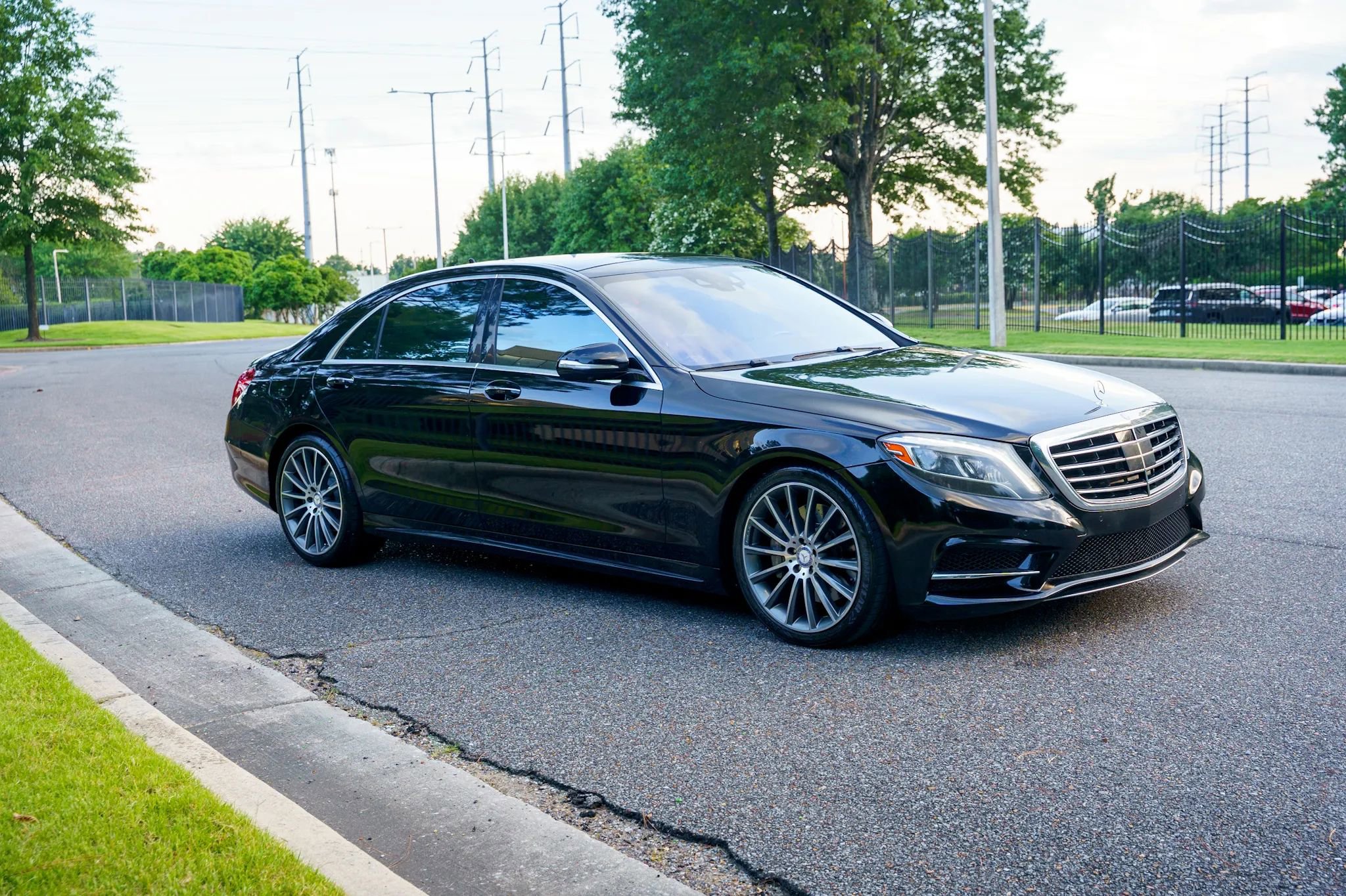 Used 2015 Mercedes-Benz S 550 Sedan image 5