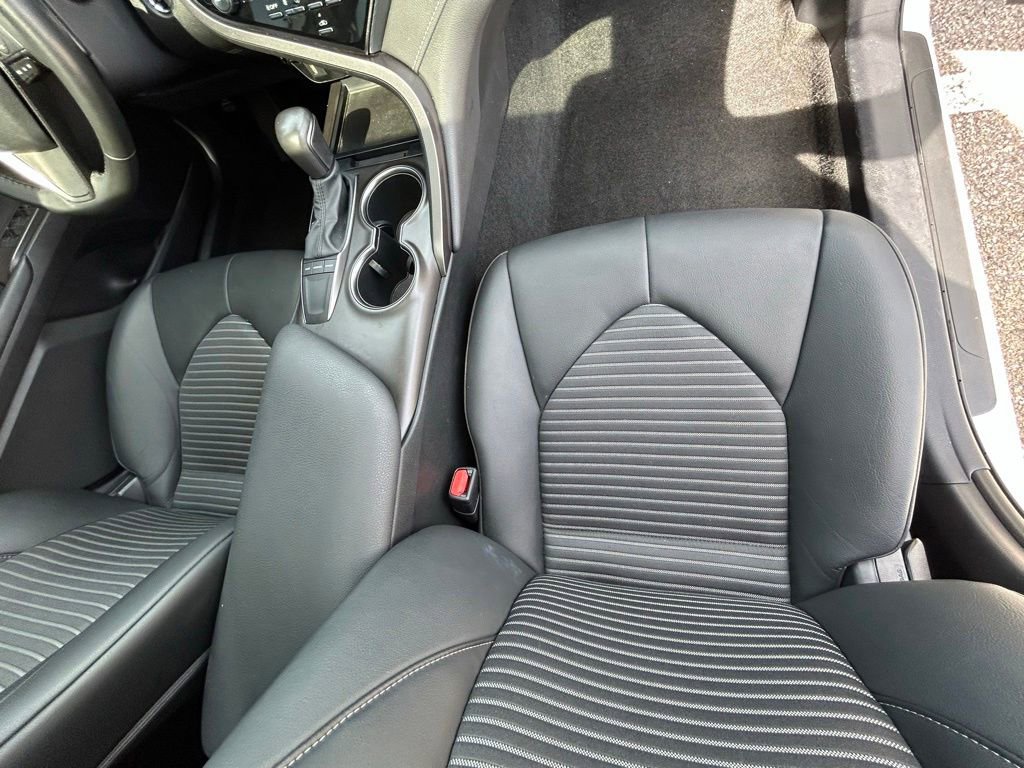 Used 2023 Toyota Camry SE w/ Convenience Package FWD image 45