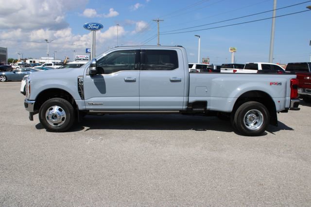 New 2026 Ford F350 King Ranch w/ Chrome Package AWD/4WD image 5