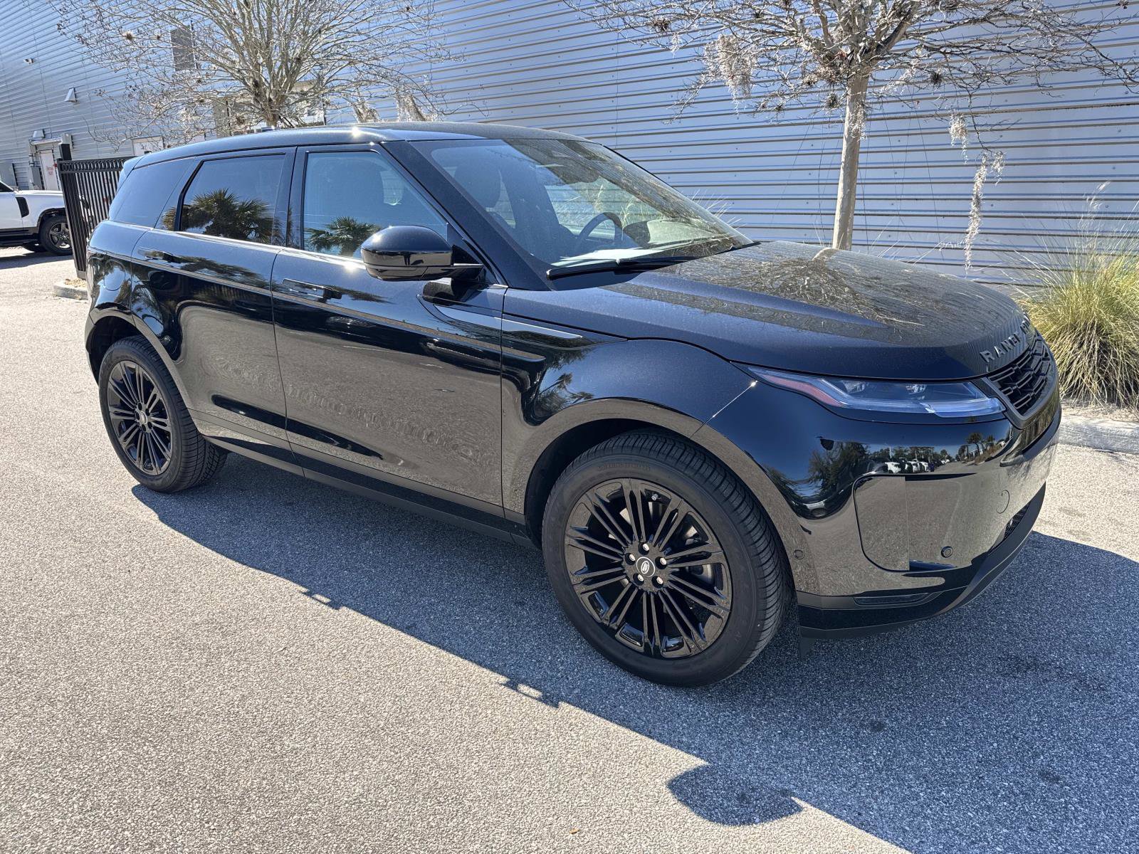 Certified 2025 Land Rover Range Rover Evoque S image 4