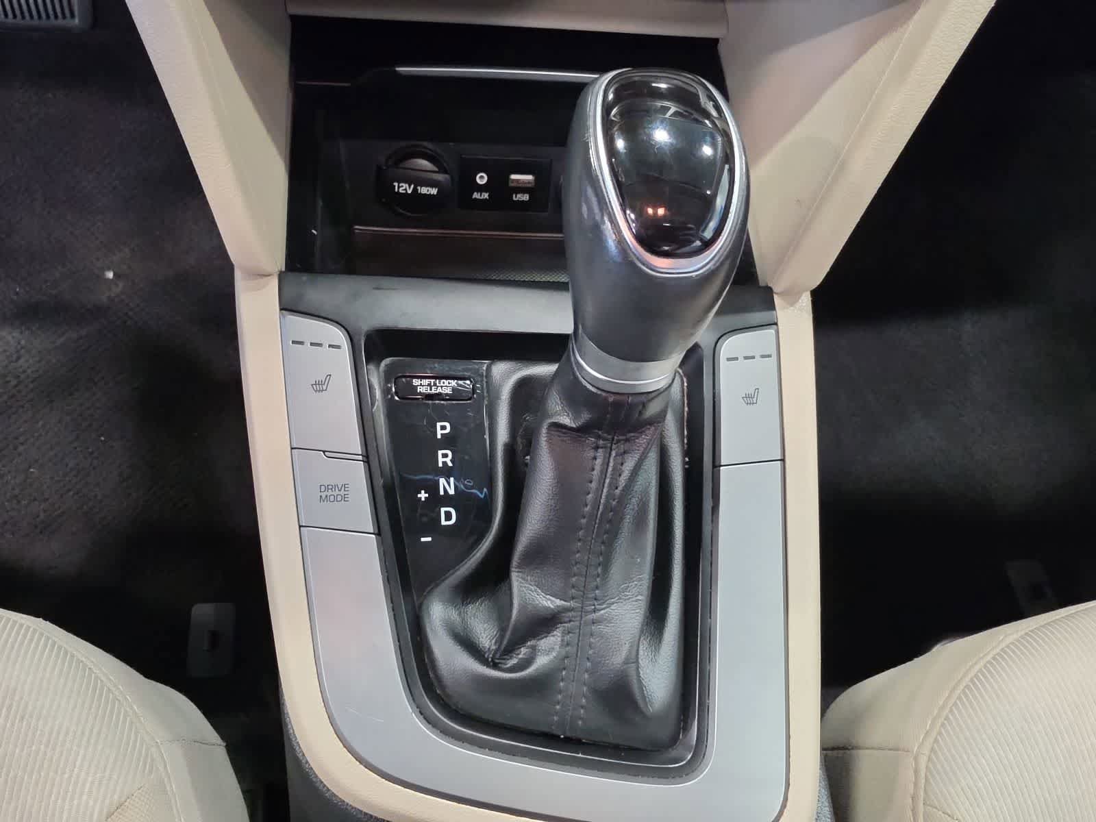 Used 2018 Hyundai Elantra Value Edition FWD image 21