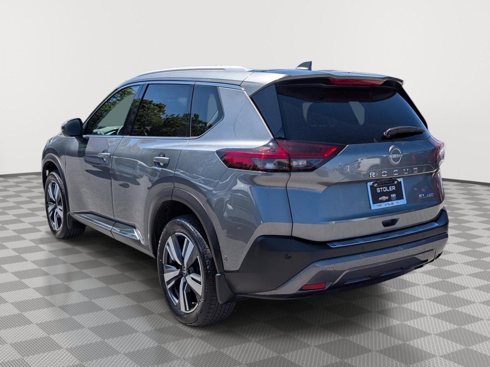 Used 2023 Nissan Rogue SL w/ SL Premium Package AWD/4WD image 3