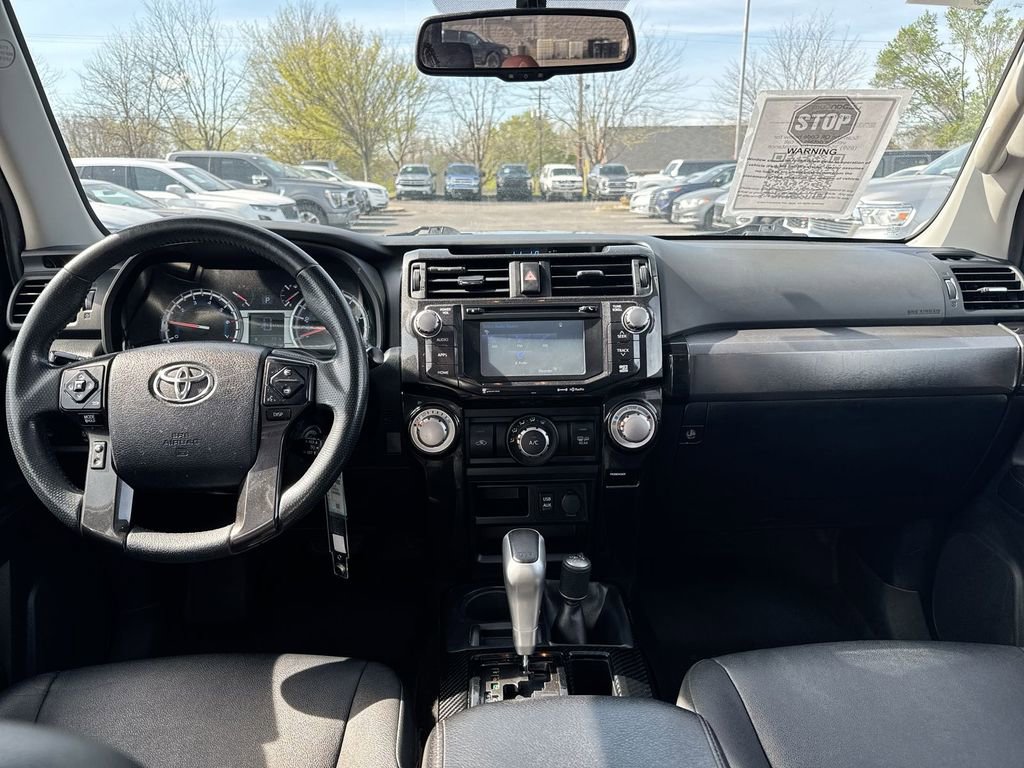 Used 2019 Toyota 4Runner TRD Off-Road Premium image 10