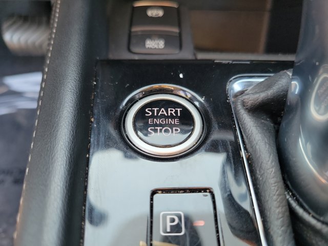 Used 2021 Nissan Kicks SR FWD image 33