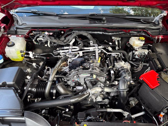 Used 2025 Ford Ranger XLT w/ Equipment Group 301A High AWD/4WD image 37