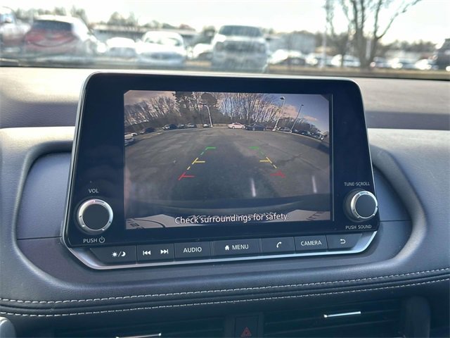 Used 2023 Nissan Rogue S image 20