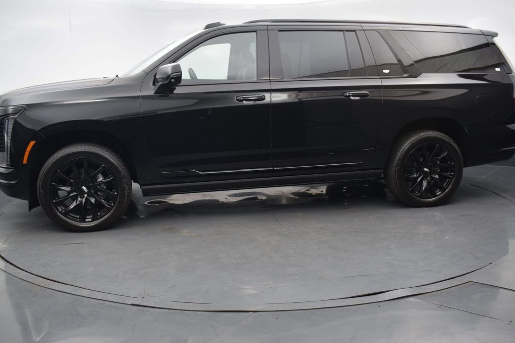 Certified 2026 Cadillac Escalade ESV Sport w/ LPO, ONYX Package AWD/4WD image 2