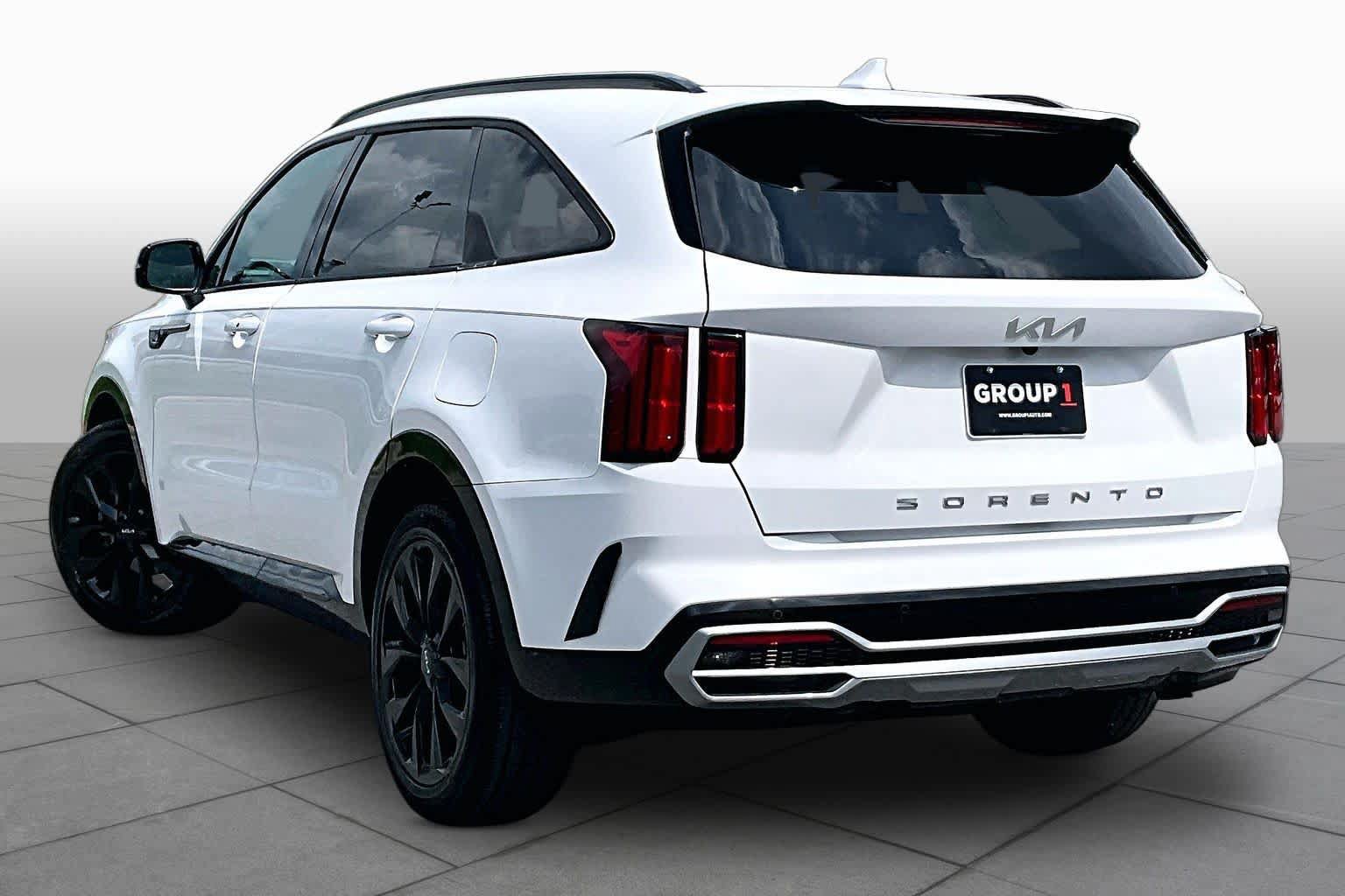 Used 2022 Kia Sorento SX FWD image 12