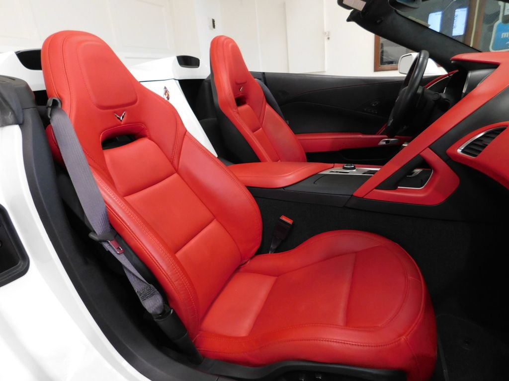 Used 2016 Chevrolet Corvette Stingray Convertible w/ 3LT Preferred Equipment Group RWD image 86