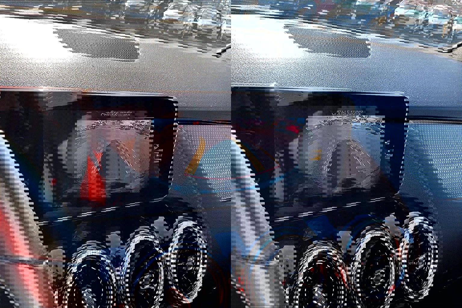 Used 2021 Mercedes-Benz GLA 250 4MATIC image 29