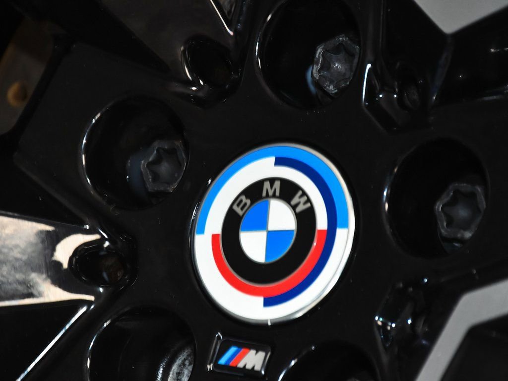 Used 2023 BMW X5 M w/ Executive Package AWD/4WD image 95