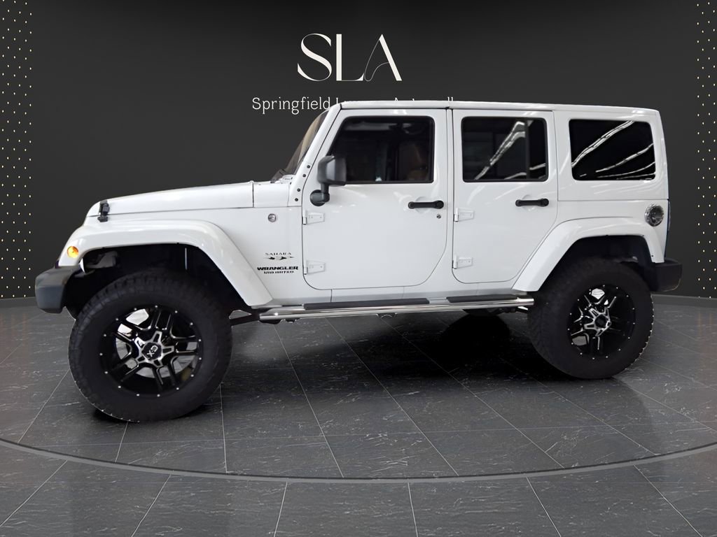 Used 2017 Jeep Wrangler Unlimited Sahara w/ Dual Top Group image 8