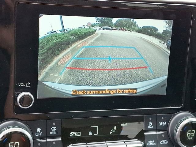 Used 2023 Toyota Highlander XLE image 27