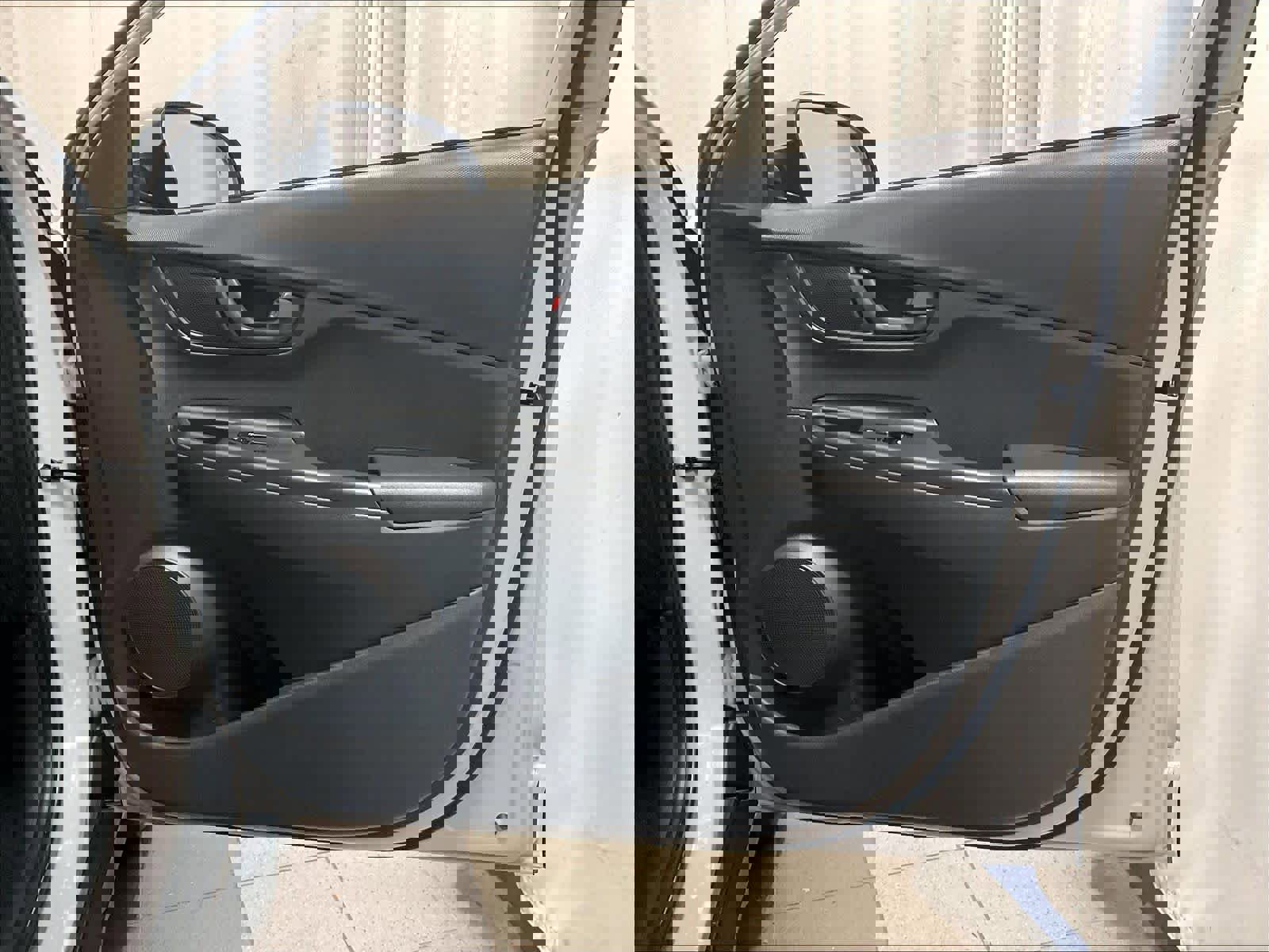 Used 2023 Hyundai Kona SEL image 12