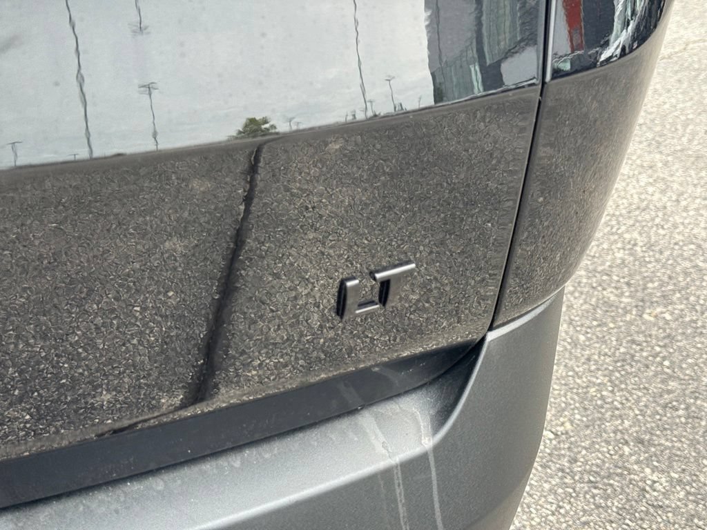 Certified 2022 Chevrolet Traverse LT w/ Midnight/Sport Edition AWD/4WD image 6