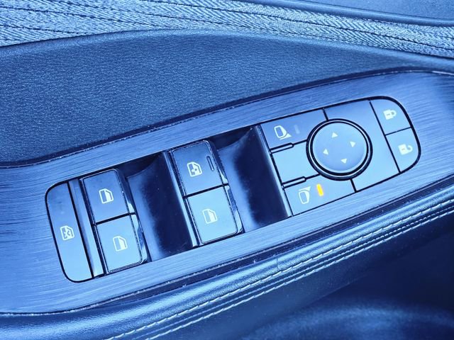 Certified 2023 Nissan Rogue SV image 21