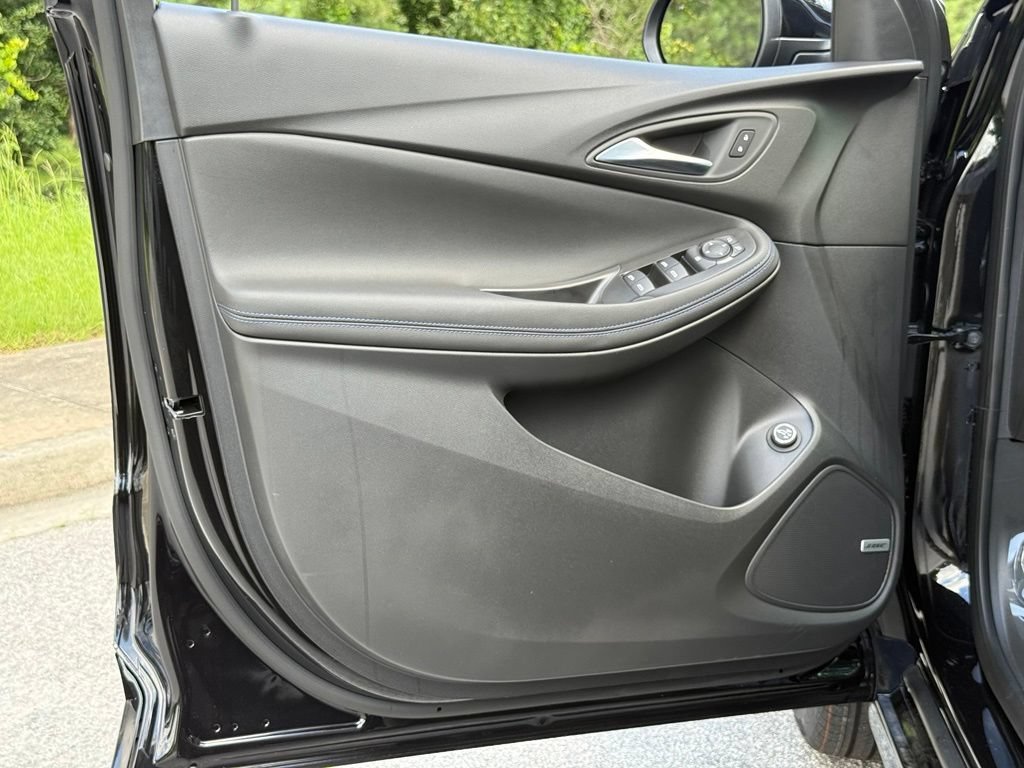 New 2026 Buick Encore GX Sport Touring w/ Advanced Technology Package FWD image 16