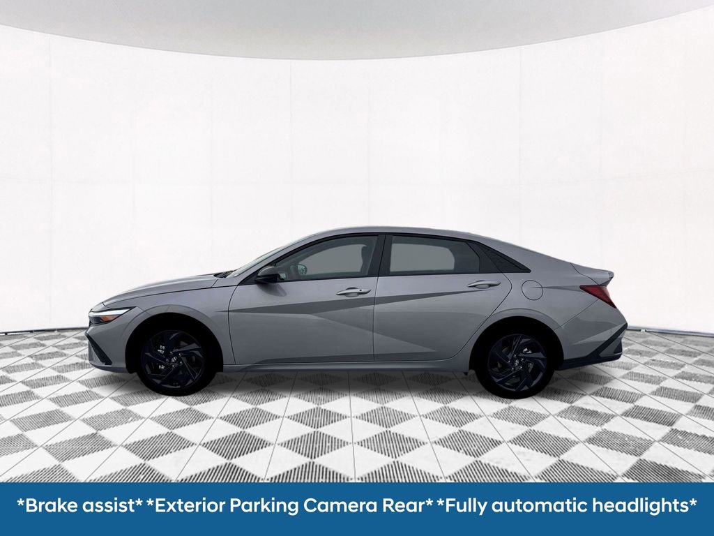 New 2026 Hyundai Elantra Sport w/ Cargo Package image 4