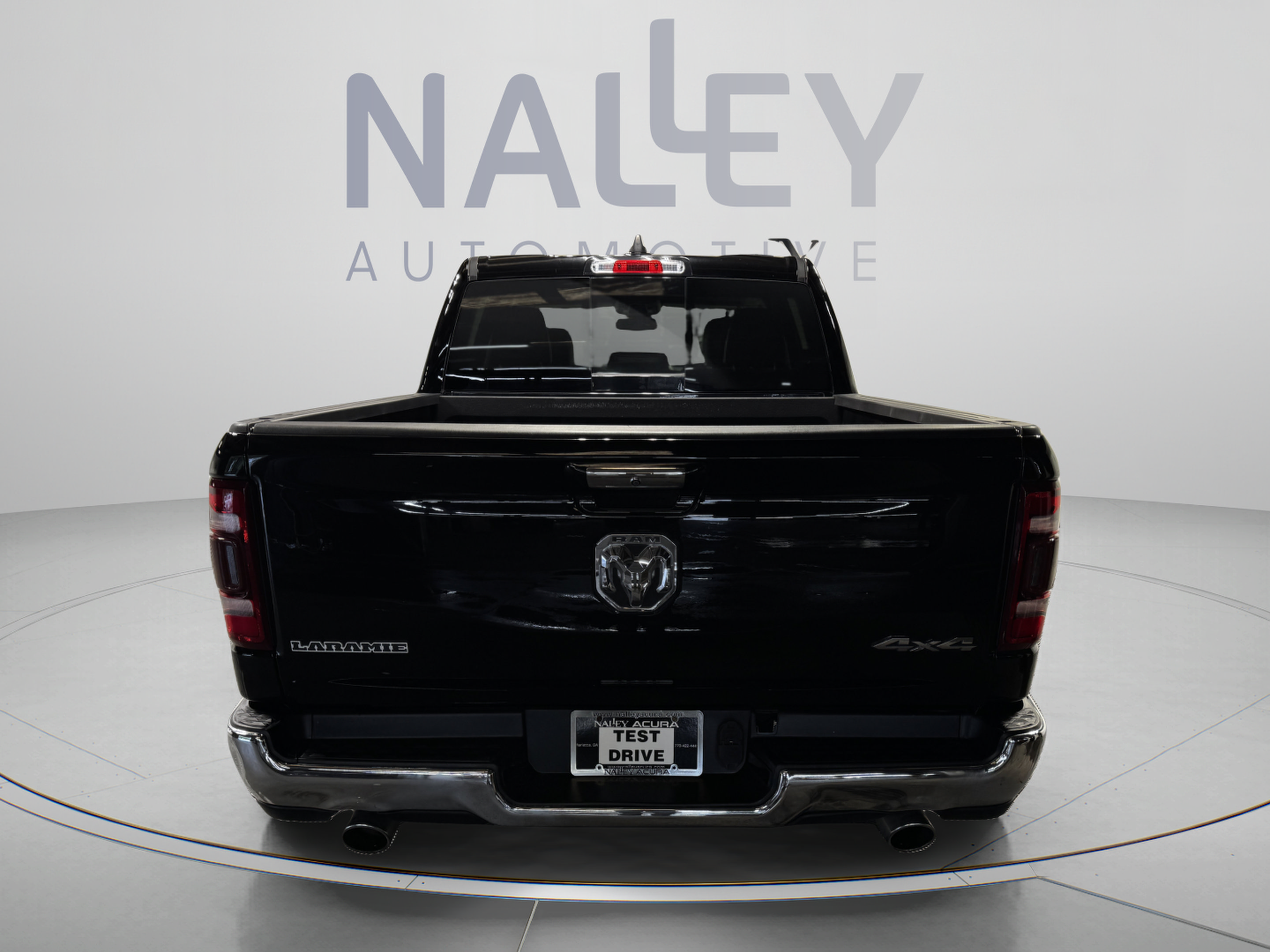 Used 2019 RAM 1500 Laramie w/ Bed Utility Group AWD/4WD image 4