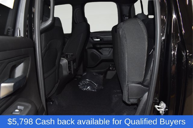 New 2026 RAM 1500 Express AWD/4WD image 14