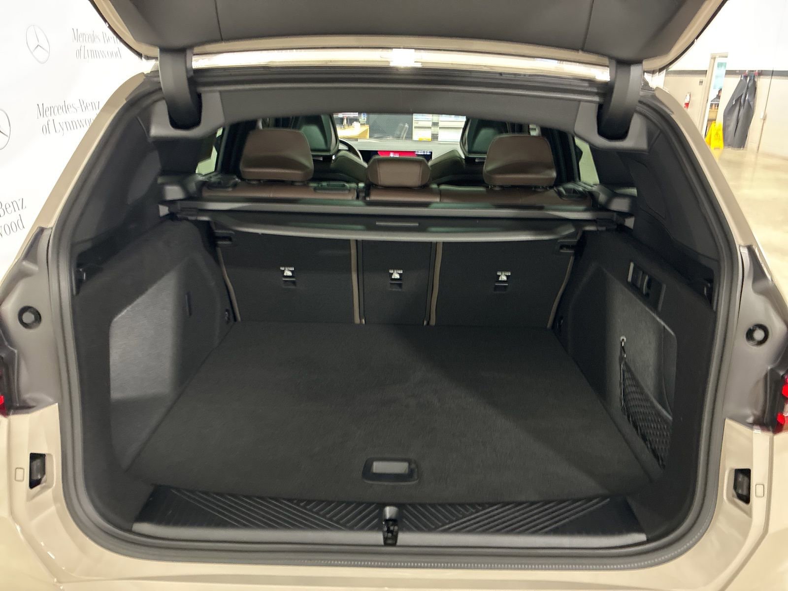 Used 2025 BMW X3 M50 w/ Premium Package image 7