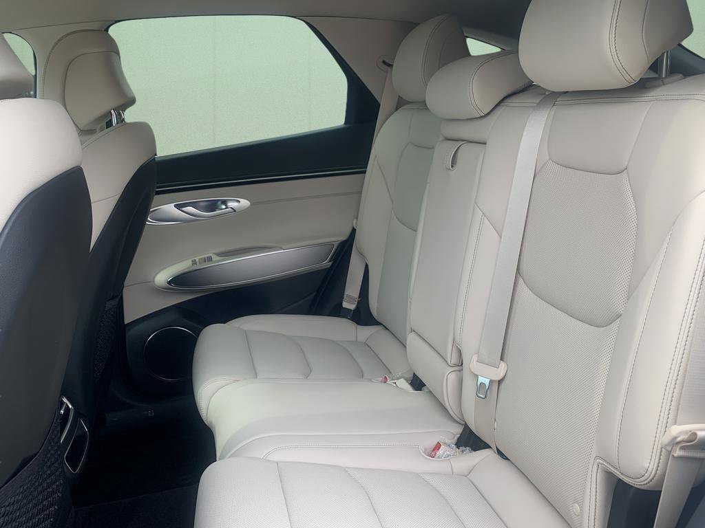 Certified 2026 Genesis GV70 2.5T Select image 21