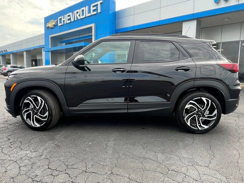 New 2026 Chevrolet TrailBlazer RS w/ Convenience Package FWD image 2