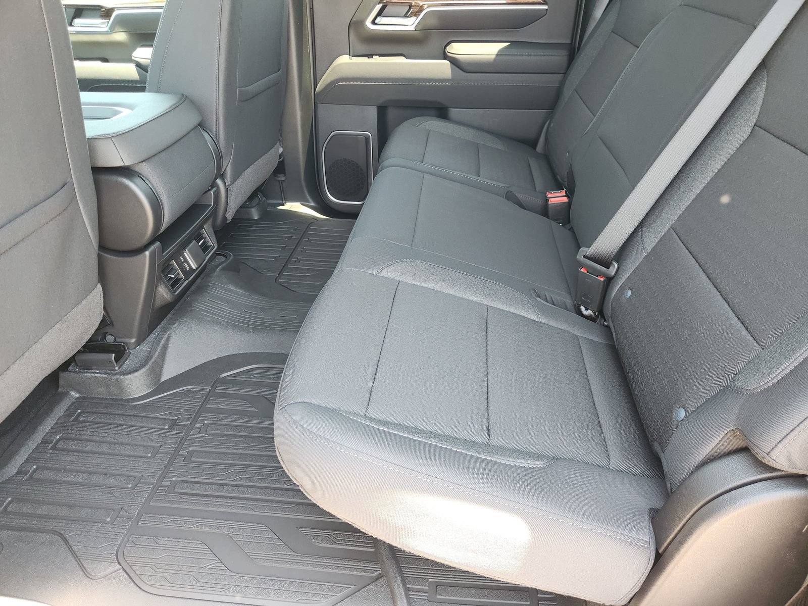 New 2026 GMC Sierra 2500 SLE w/ SLE Convenience Package AWD/4WD image 35