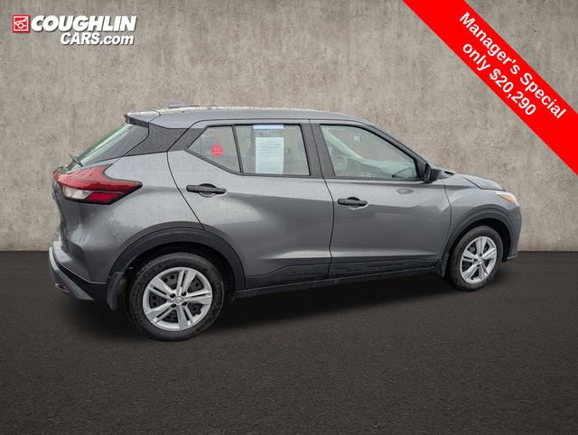 Certified 2025 Nissan Kicks Play S FWD image 9