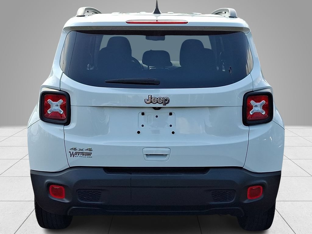 Used 2023 Jeep Renegade Latitude w/ Premium Group AWD/4WD image 6