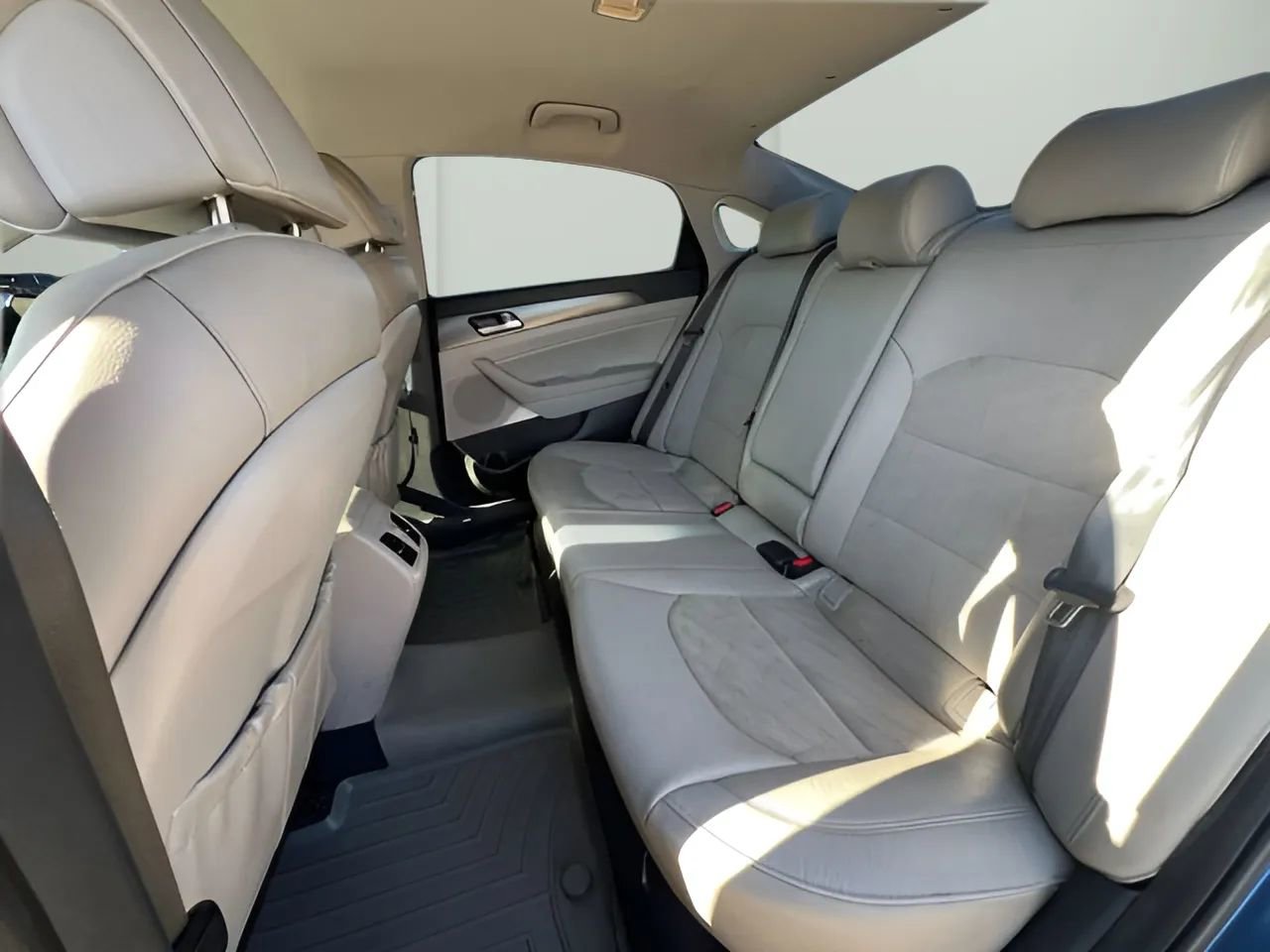 Used 2016 Hyundai Sonata Sport w/ Option Group 02 image 12