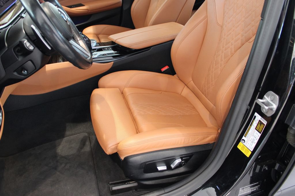 Used 2021 BMW 530i w/ M Sport Package RWD image 33