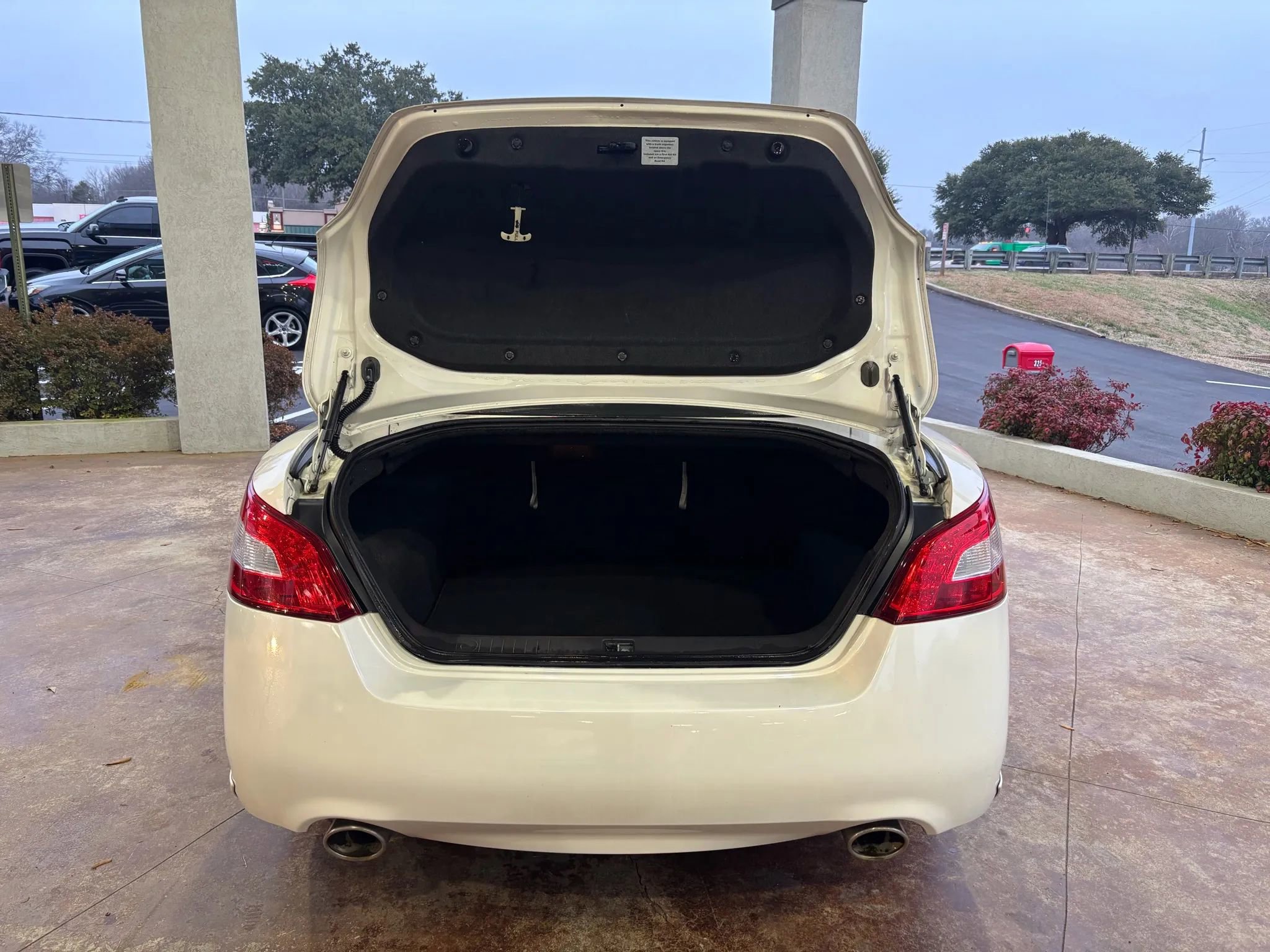 Used 2011 Nissan Maxima 3.5 S image 19