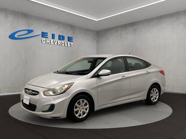 Used 2014 Hyundai Accent GLS image 7