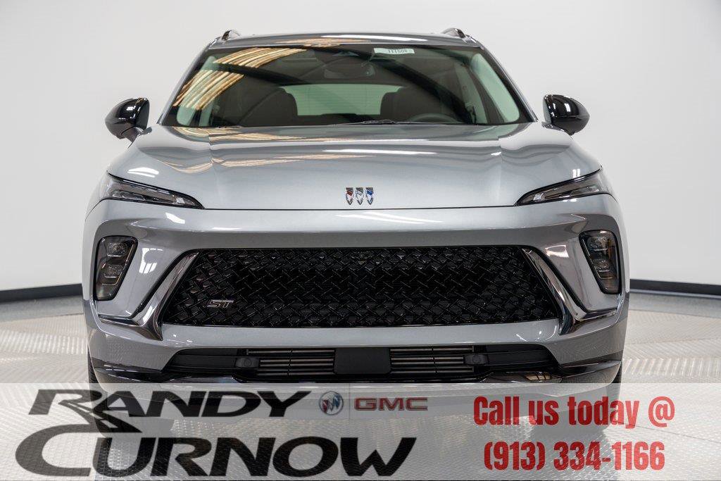 New 2025 Buick Envision Sport Touring image 3