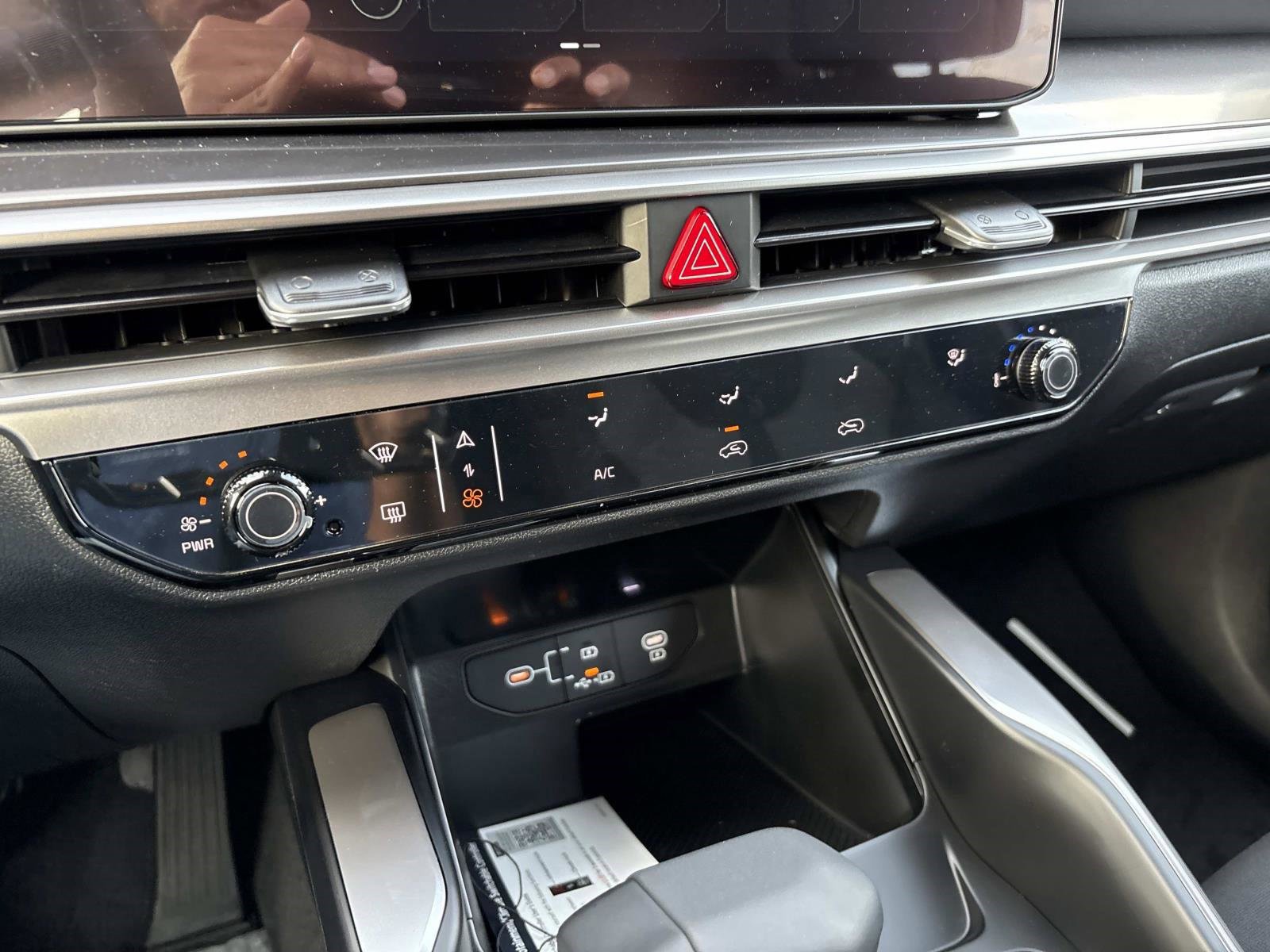 New 2026 Kia Sorento LX image 28