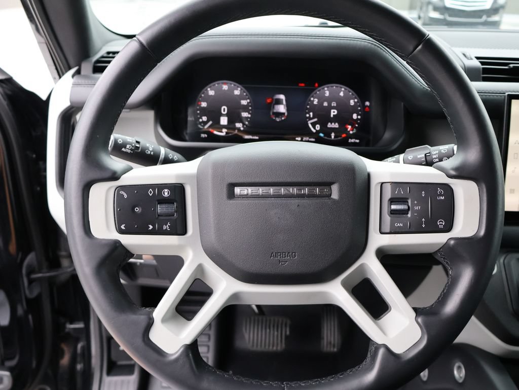 Used 2024 Land Rover Defender 110 SE AWD/4WD image 29
