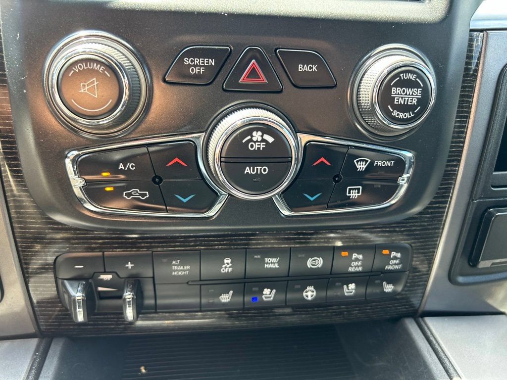 Used 2017 RAM 2500 Limited AWD/4WD image 19